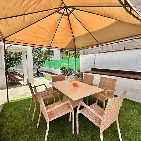 Casa Tina Holiday home *
